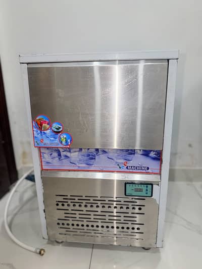 Ice Maker Machine