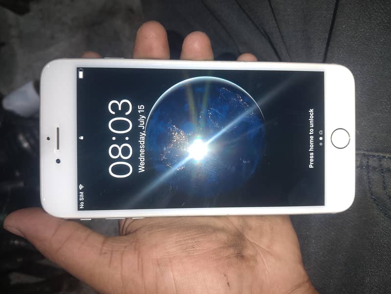 Apple iPhone 6 Plus 1