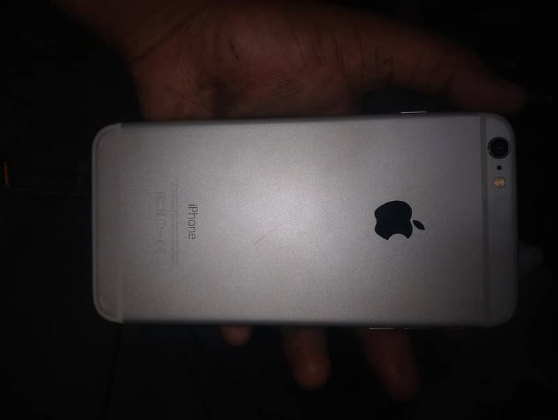 Apple iPhone 6 Plus 6