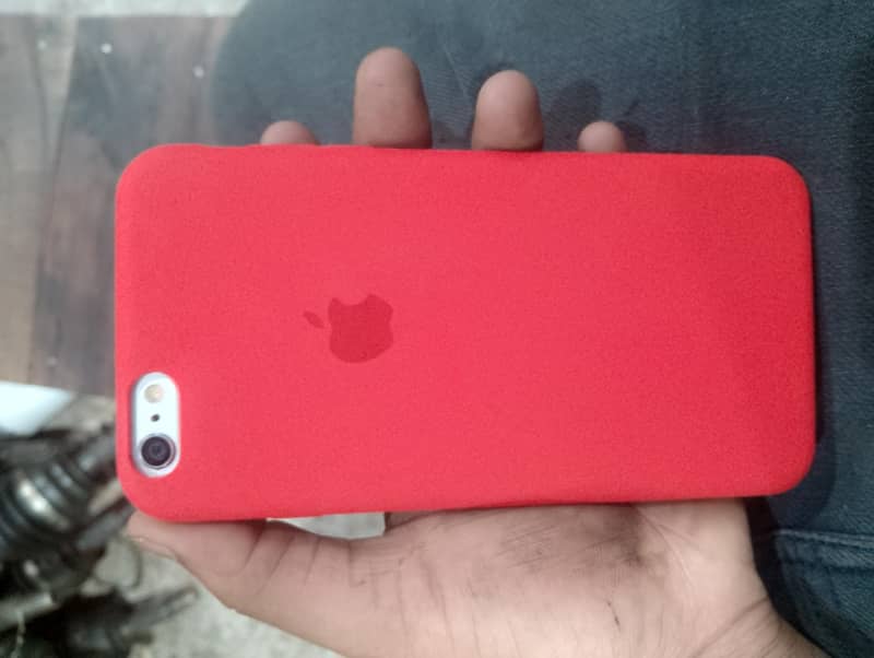 Apple iPhone 6 Plus 9