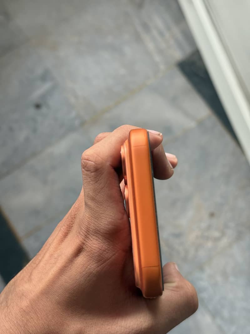 iPhone 17 Pro Max 2