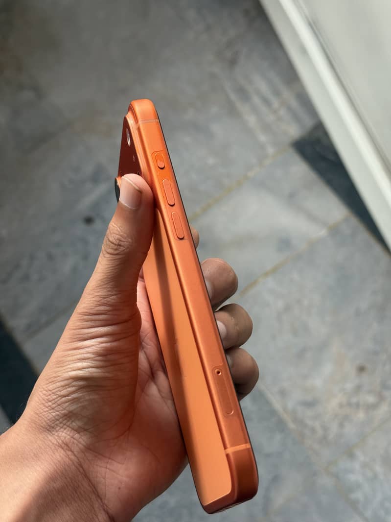 iPhone 17 Pro Max 3