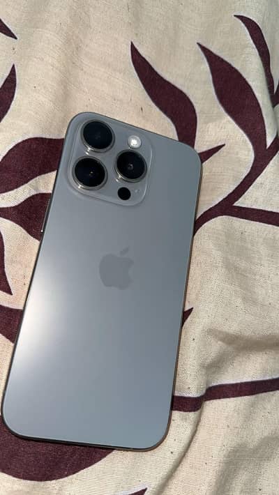 Apple iPhone 15 Pro