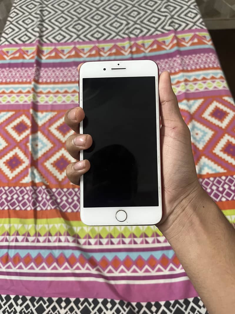 Apple iPhone 7 Plus 2