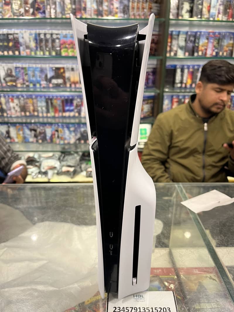 Ps5 slim 4