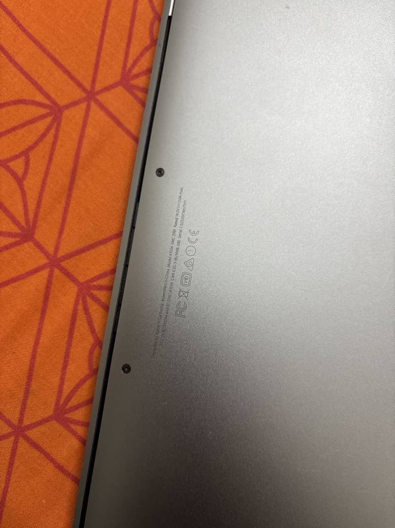 MacBook 9