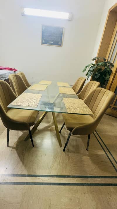 dinning table