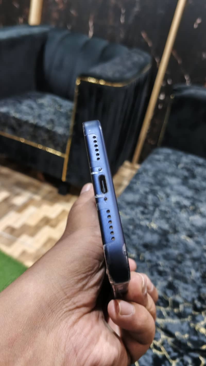 Apple iPhone 17 Pro Max 3