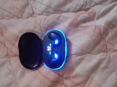 TWS Wireless Bluetooth Earphones + Charging Case