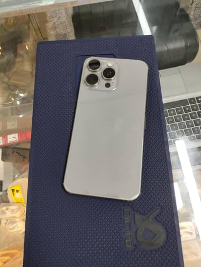 Apple iPhone 15 Pro Max