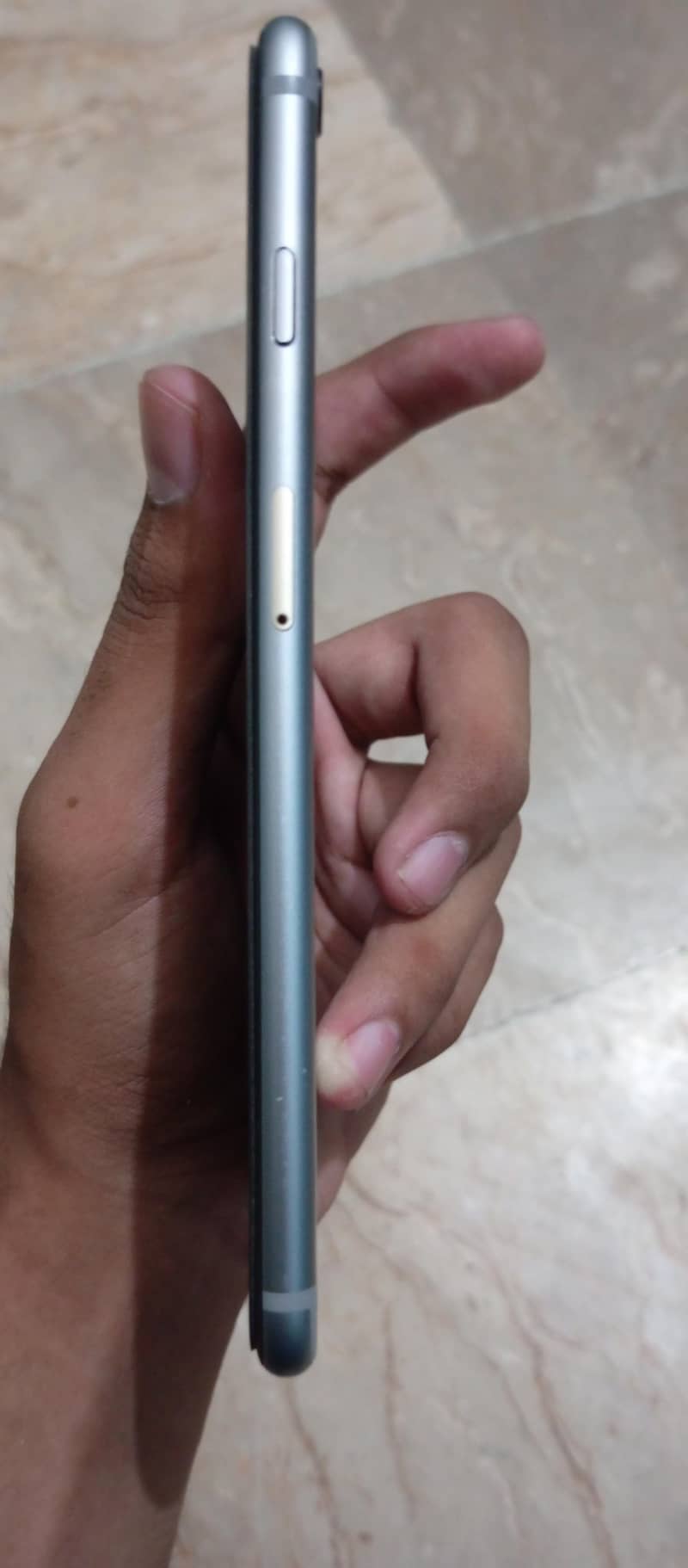 Apple iPhone 6 Plus 1