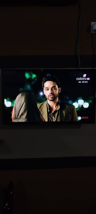 Samsung smart tv 32 n5300 original not malisha