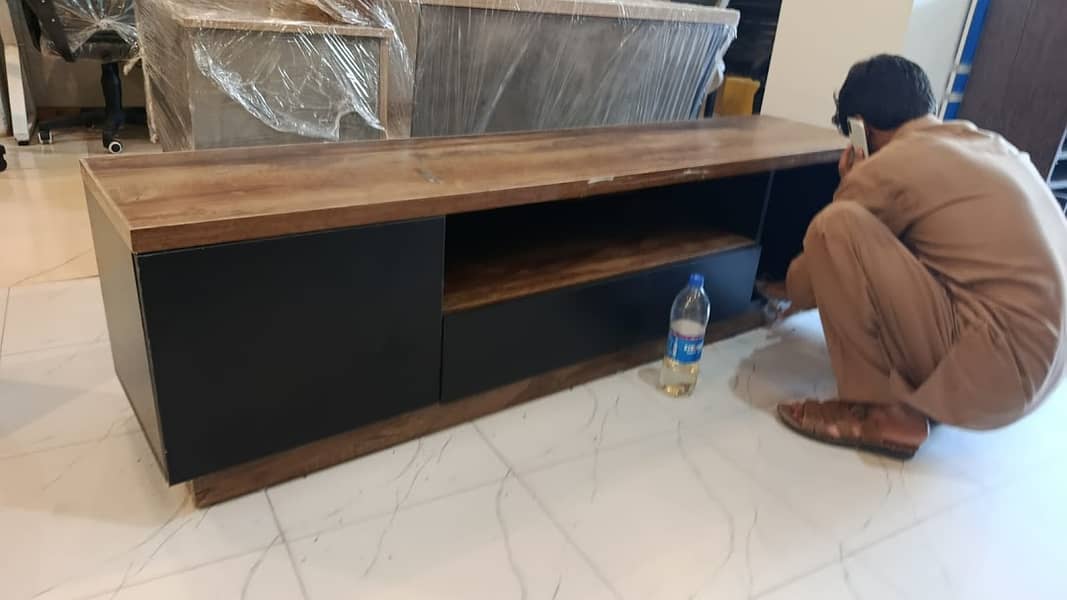 LED Rack/TV Console 1