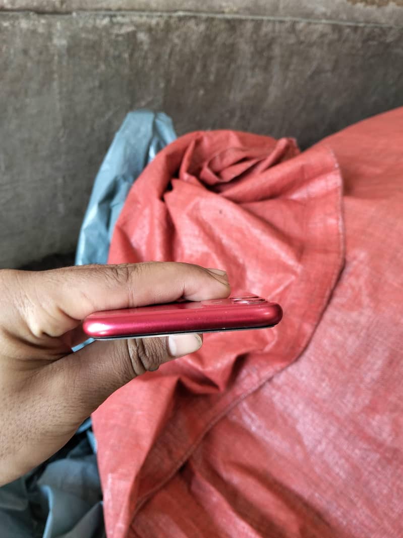 Apple iPhone 11 2