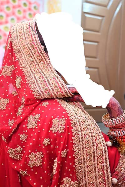 Heavy Bridal Lahenga For Sale | Excellent Condition|Custome Stich.