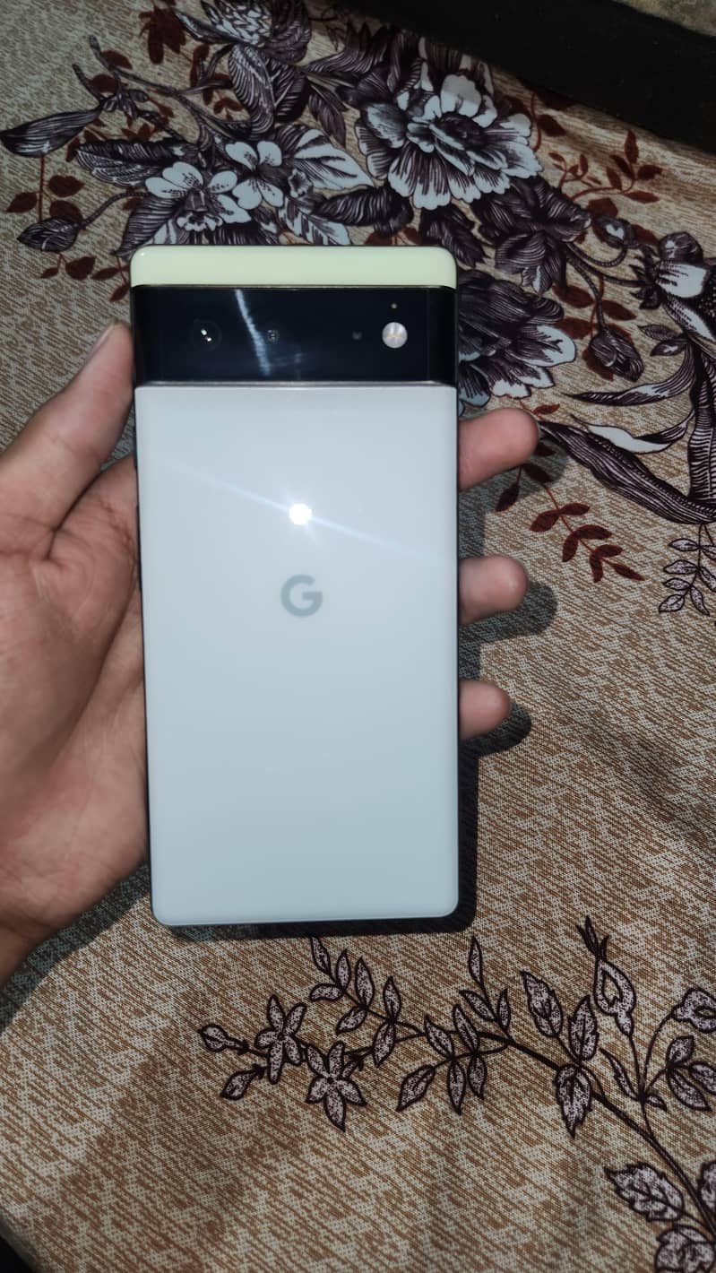 Google Pixel 6 0