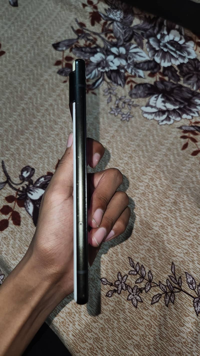 Google Pixel 6 1