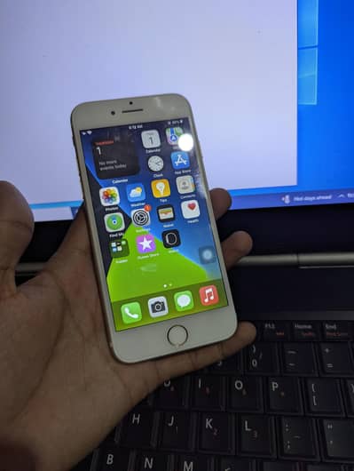 Apple iPhone 7