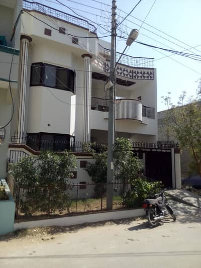 Sale house 200 yards PIA society double boundary wall project