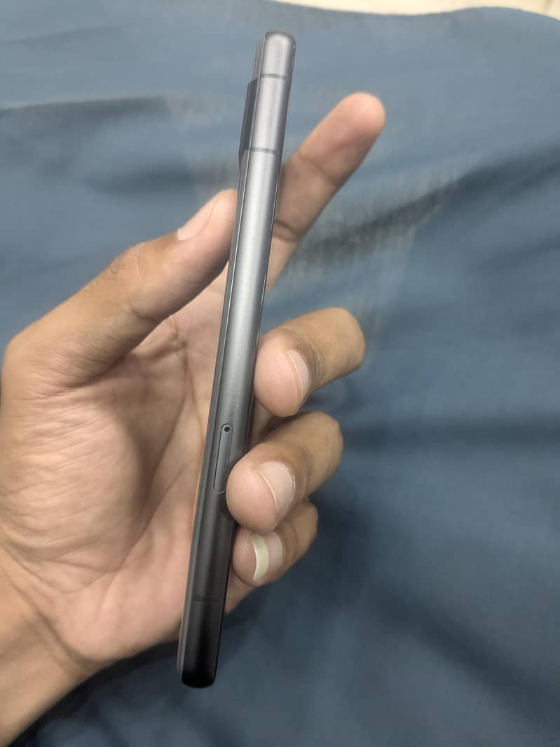 Google Pixel 7a 2