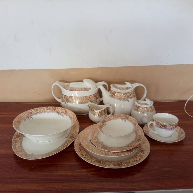 dinner set 5