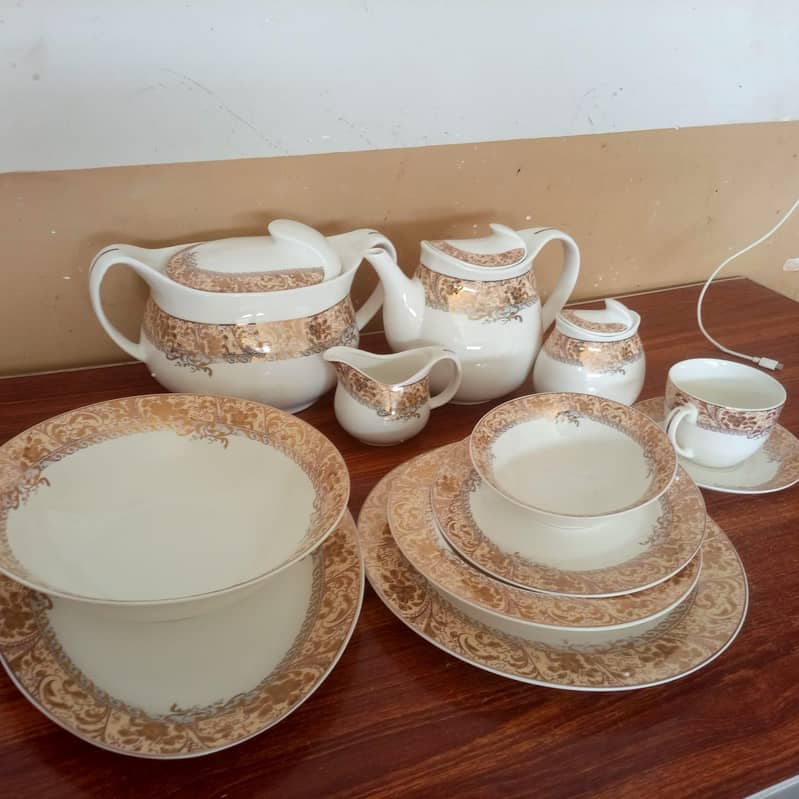 dinner set 8