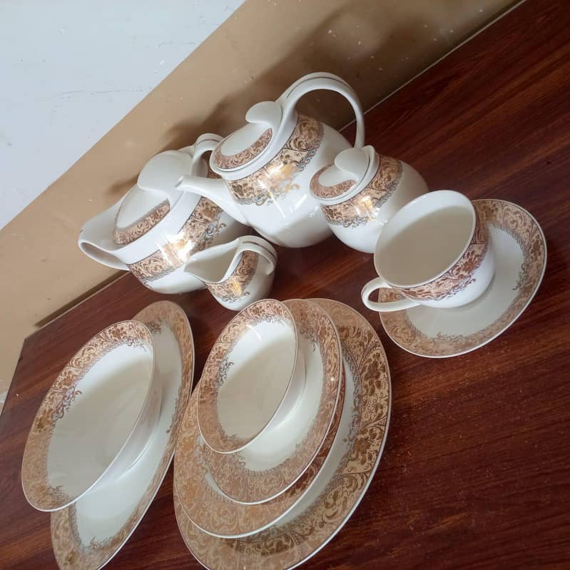 dinner set 10