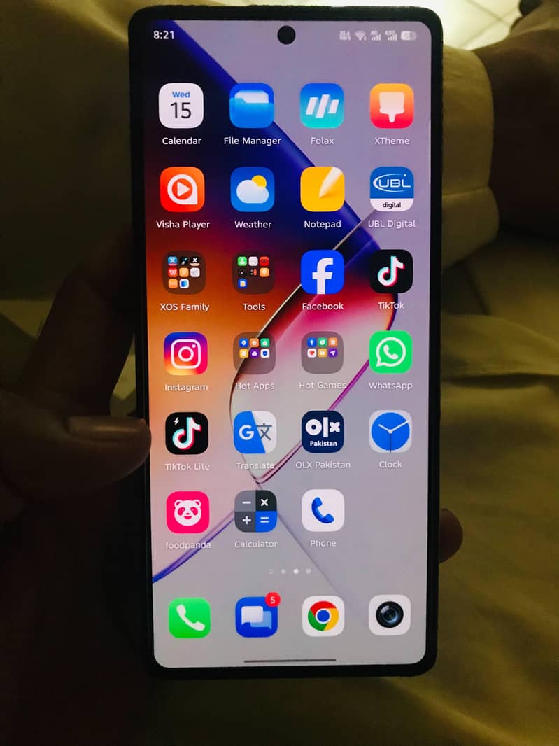 Infinix Note 40 4