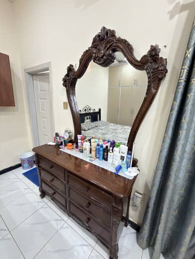 Mirror and Draw available