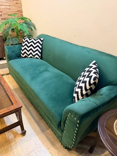 Selling 7 seater sofa