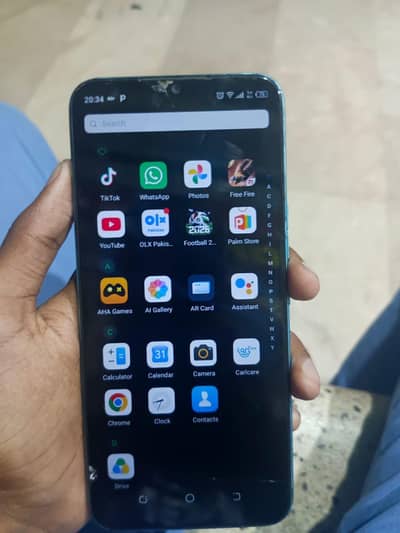 Tecno Spark 8C