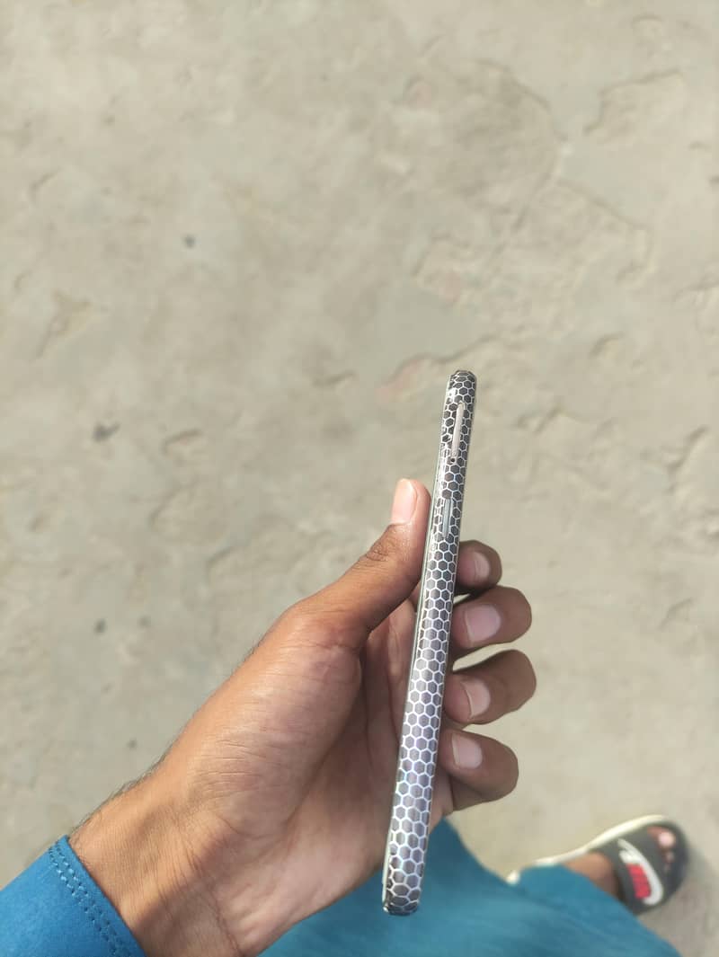 OPPO A37 2