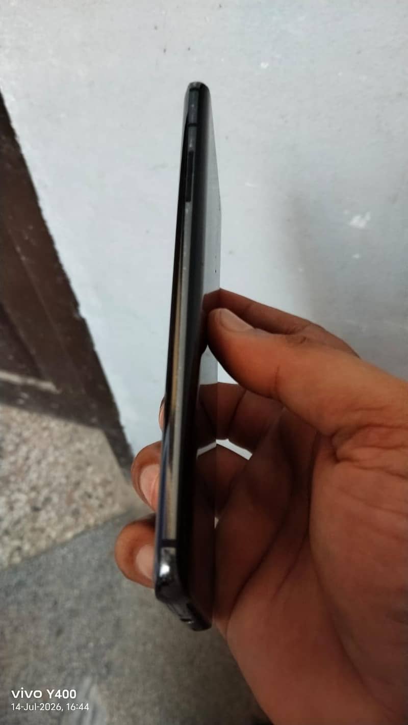One Plus 7 Pro 1