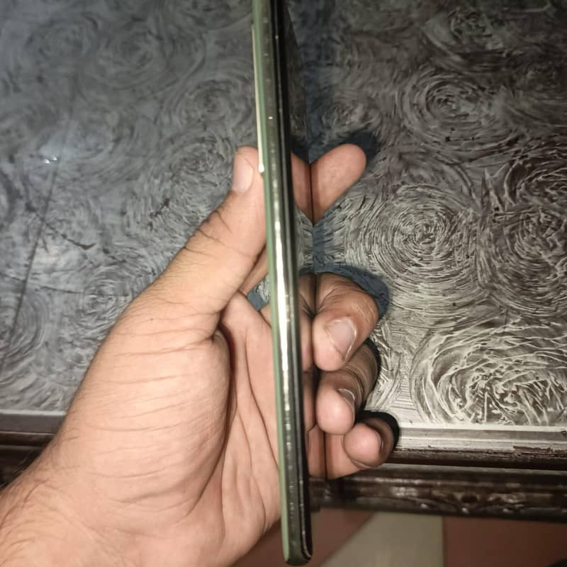 Infinix Note 40 Pro 7