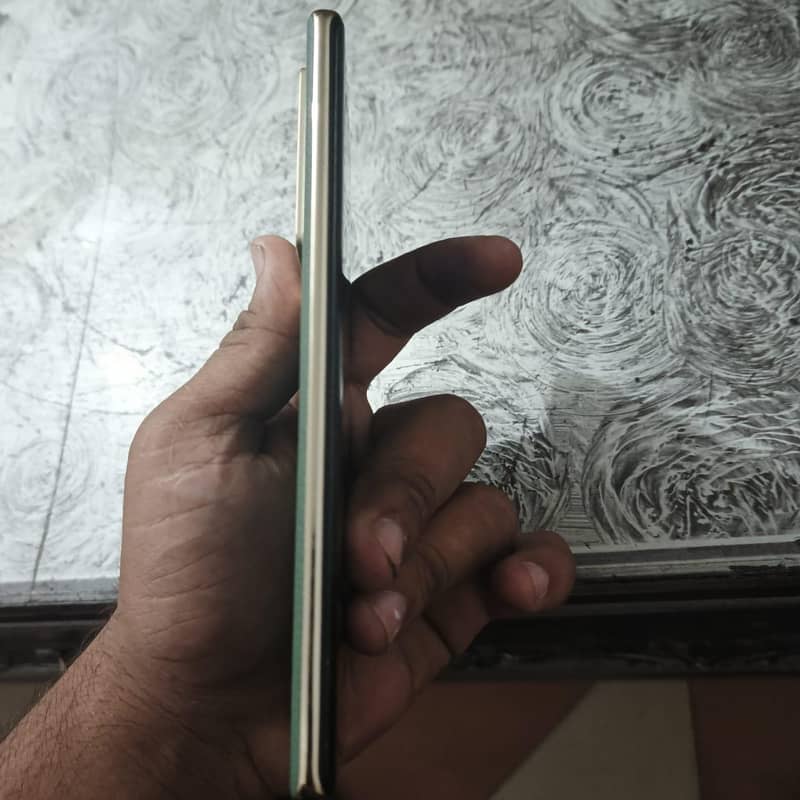 Infinix Note 40 Pro 9