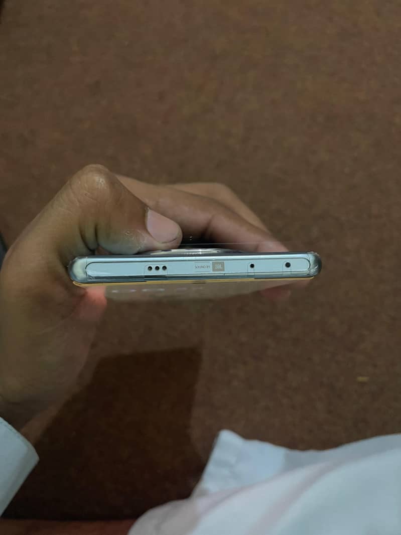 Infinix Zero 40 6