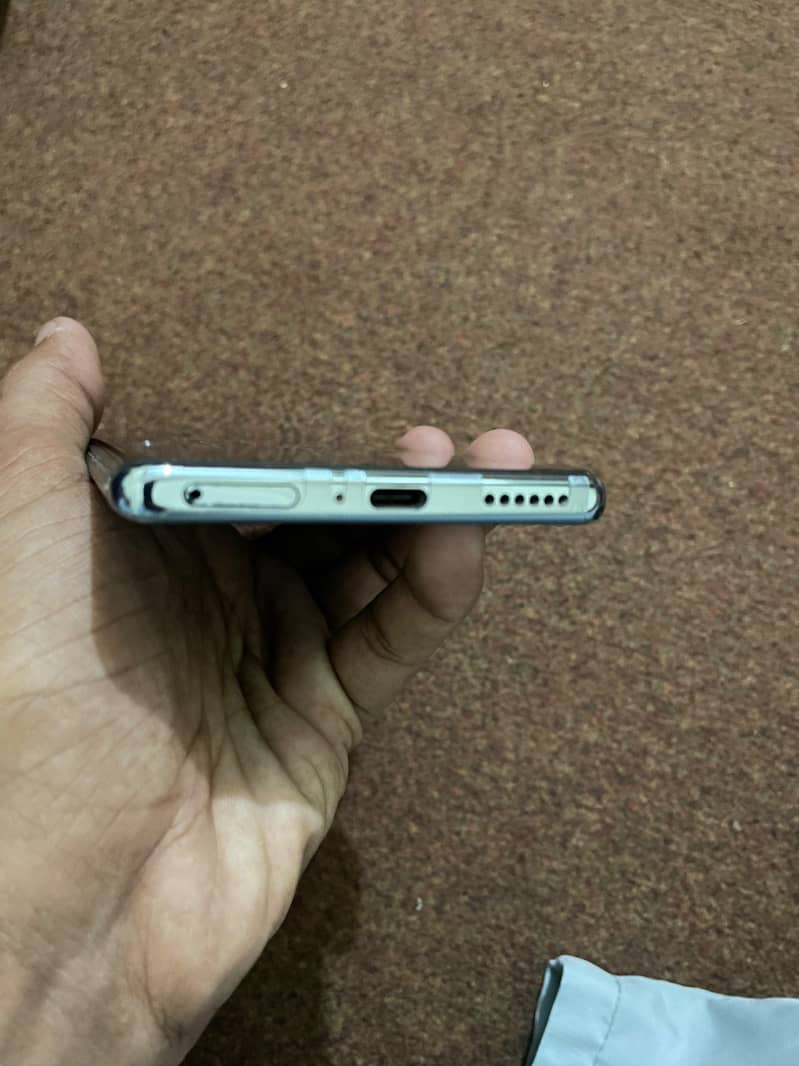 Infinix Zero 40 7