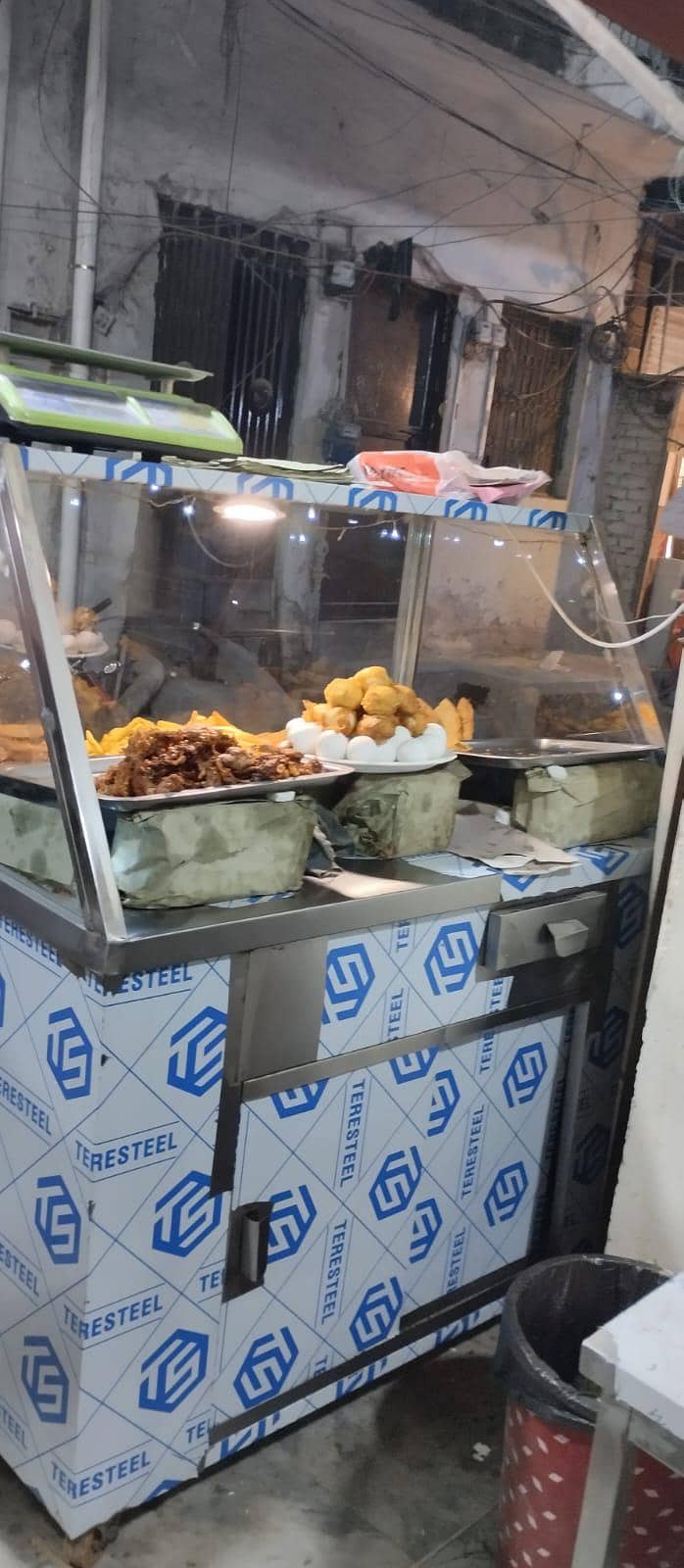 Biryani & Refreshment Counters. 11