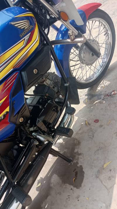 Honda Prider model 2022 Like new