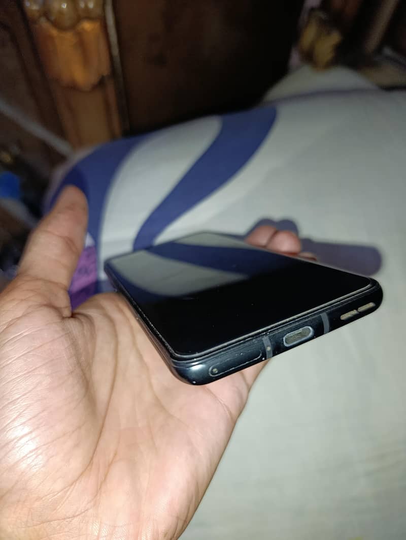 One Plus 9R 2