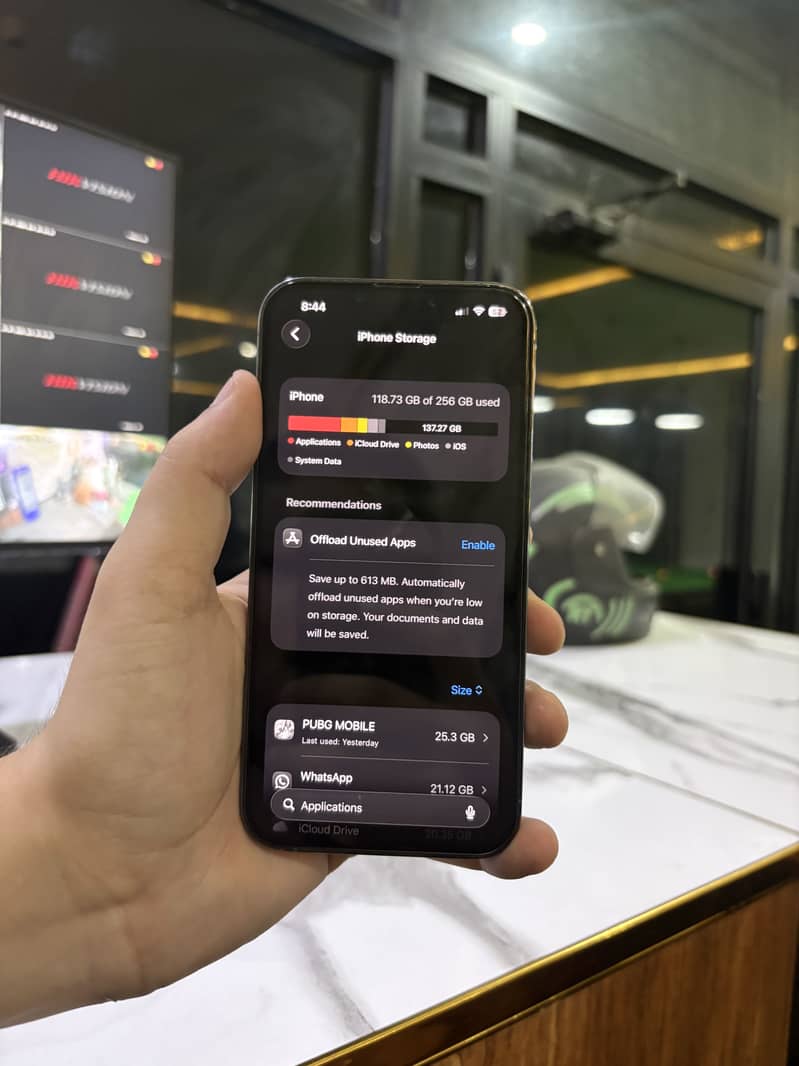 Apple iPhone 13 Pro 1