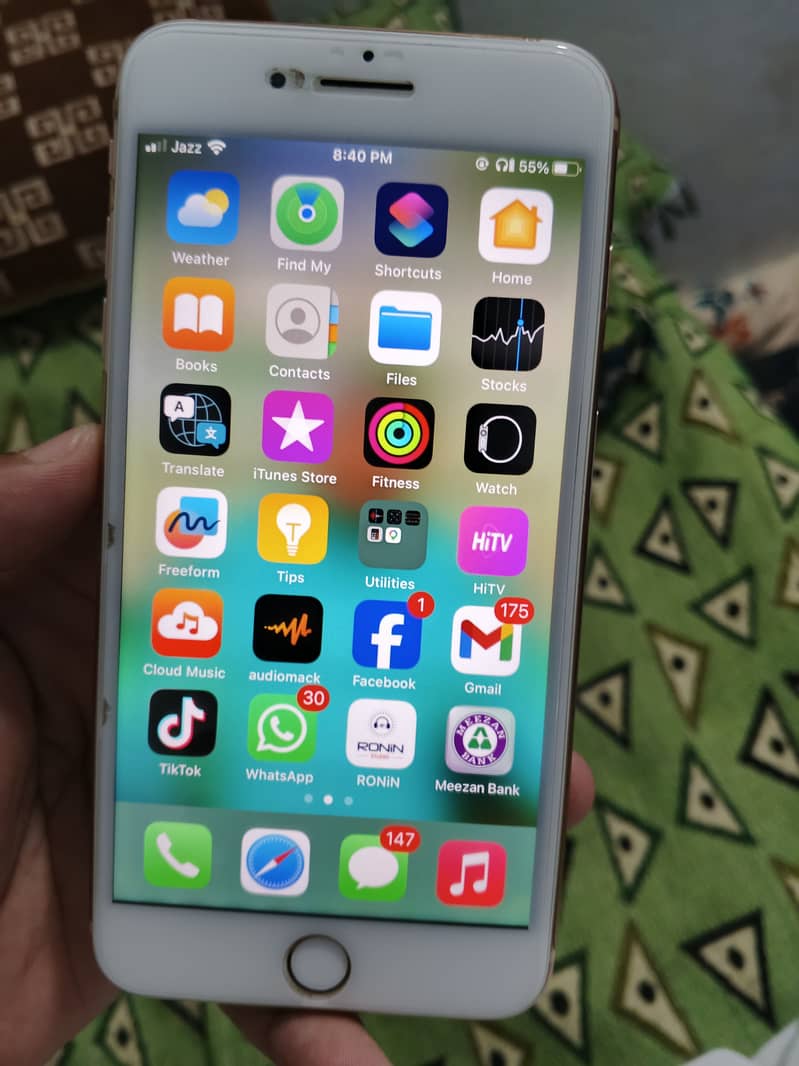 iPhone 8plus 64gb 2