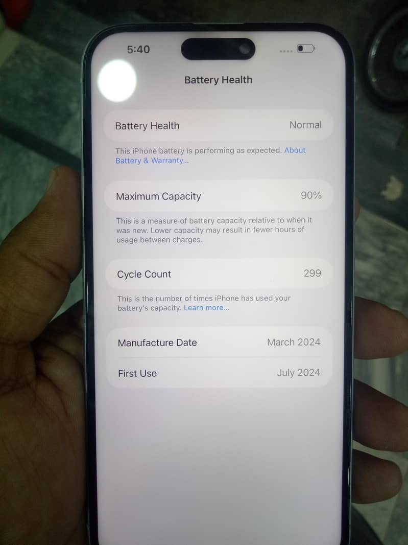 Apple iPhone 15 plus 2