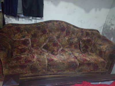 3 seater sofa