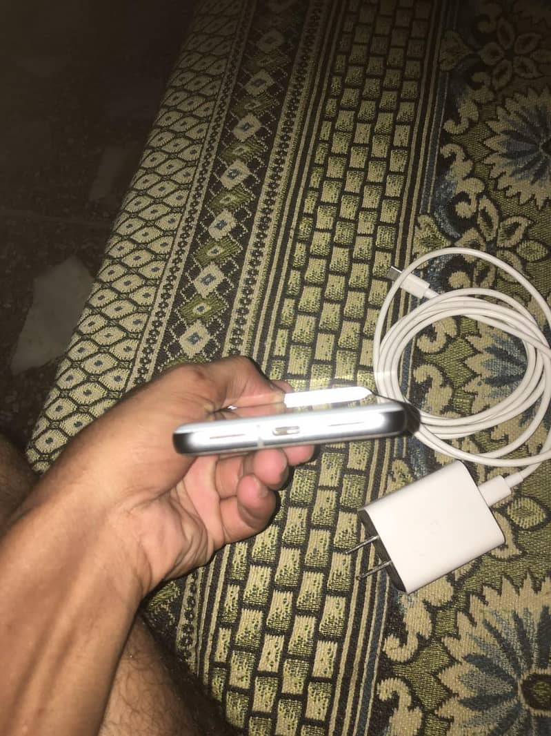 Google Pixel 8 7