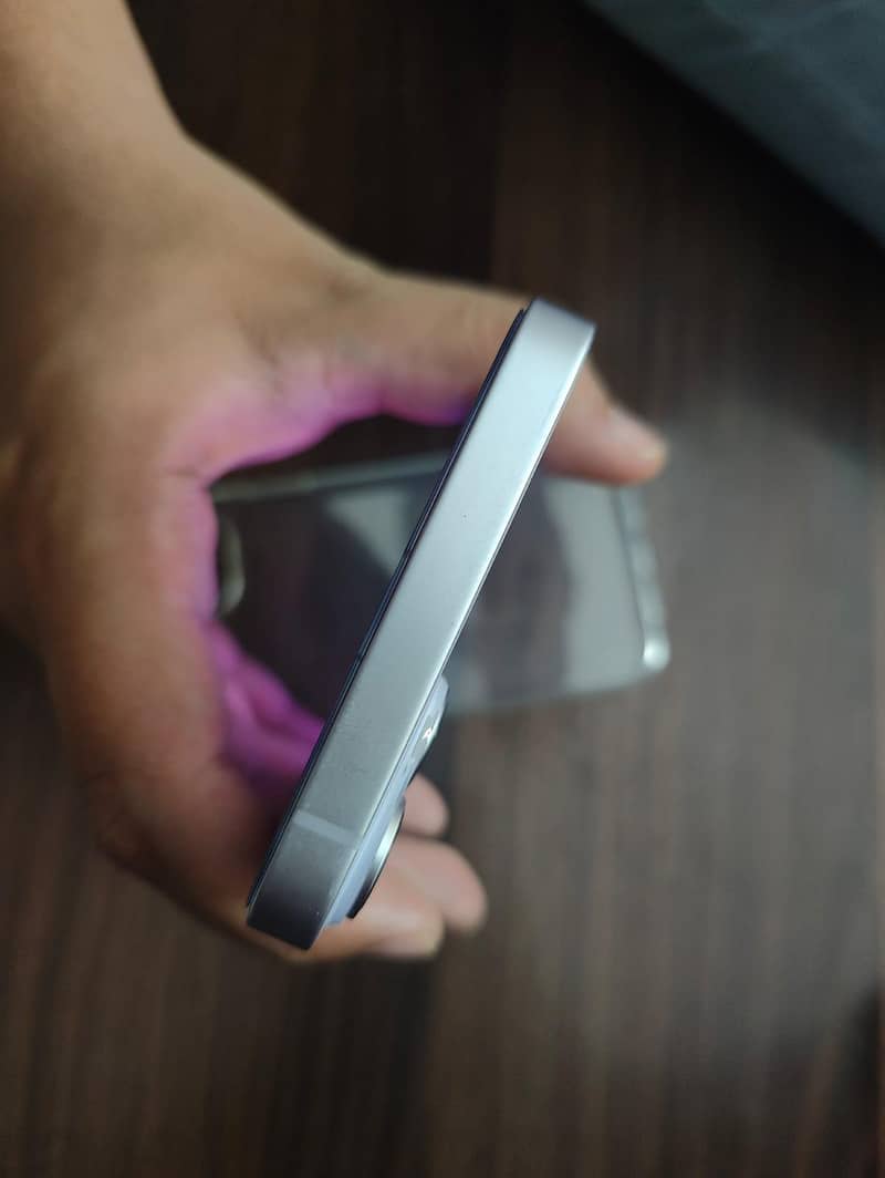 Apple iPhone 14 plus 2