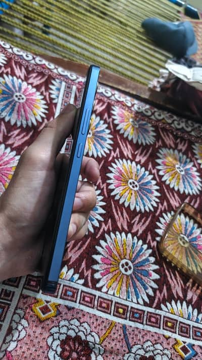 Vivo Y100