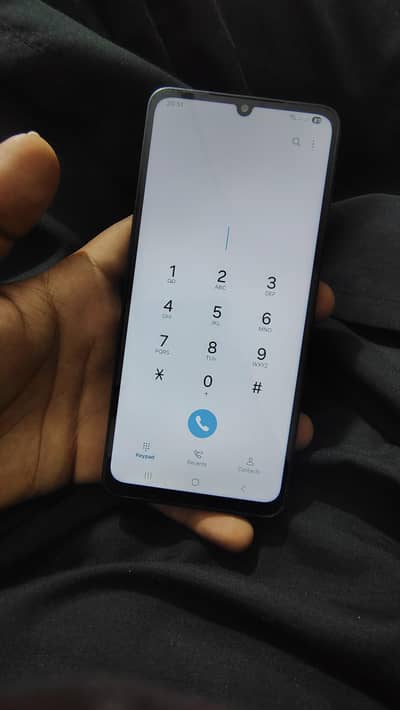 Samsung Mobile A06