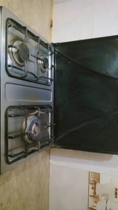 SK gas stove with Double door cabinet
