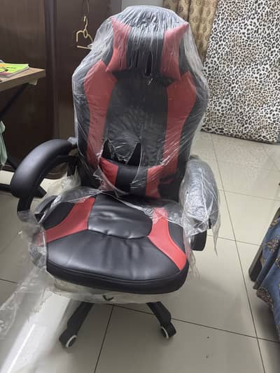 Office + Gaming Chair for your Workstation
